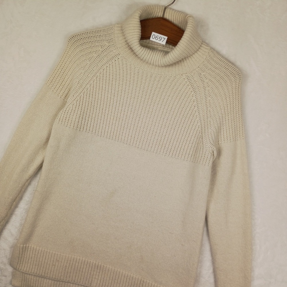 Caslon Turtleneck Sweater Womens Small Cream Textured Knit Cottage Soft